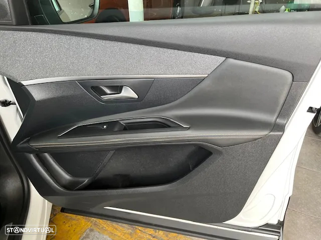 Peugeot 3008 1.2 PureTech GT Line Grip Control - 36