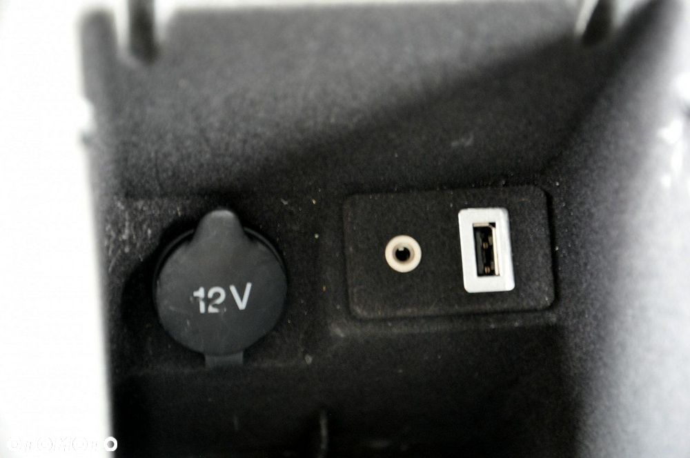 Ford S-Max 2.0 TDCi DPF Titanium X - 16