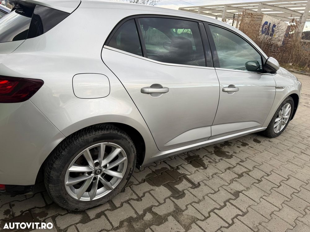 Renault Megane 1.6 dCI Intens - 12