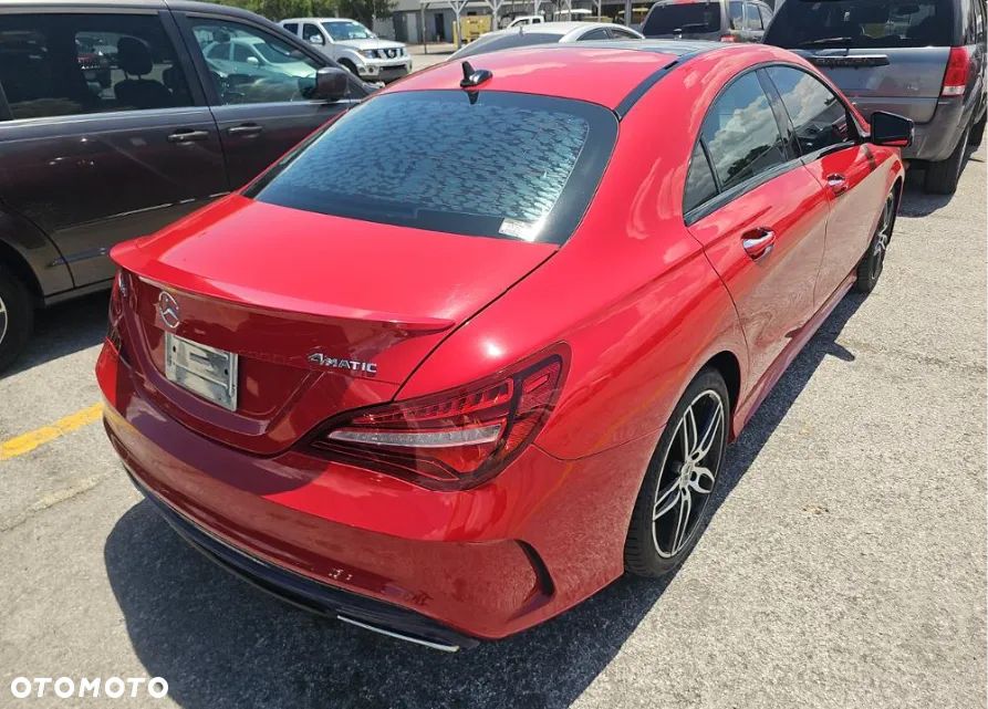 Mercedes-Benz CLA 250 4-Matic AMG Line - 4
