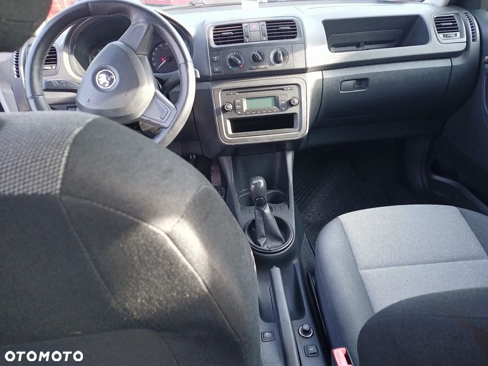 Skoda Fabia - 12