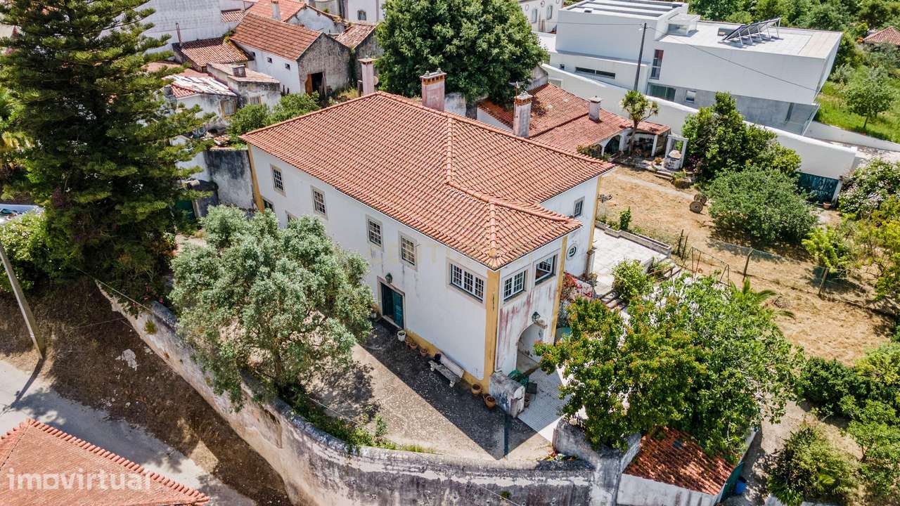 Propriedade centenária de charme, com enorme potencial habitacional e - Grande imagem: 2/60