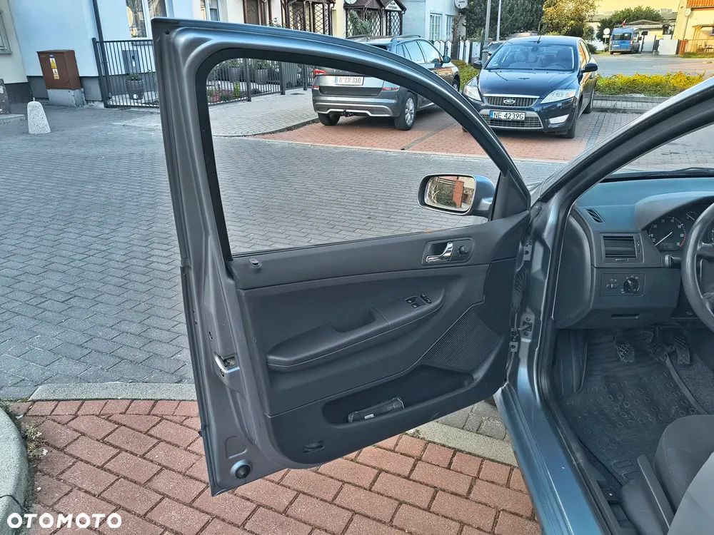 Skoda Fabia 1.4 16V Combi Comfort - 28