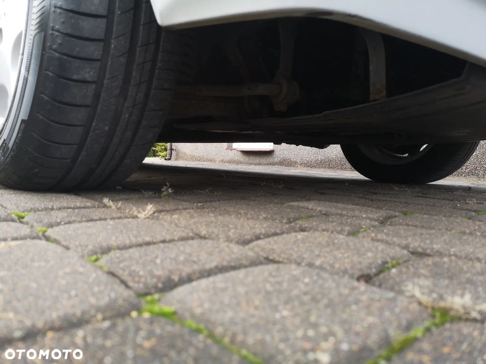 Mercedes-Benz W124 (1984-1993) - 31