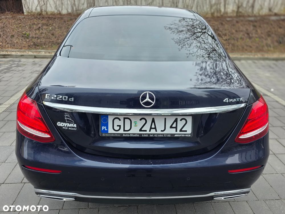 Mercedes-Benz Klasa E - 15