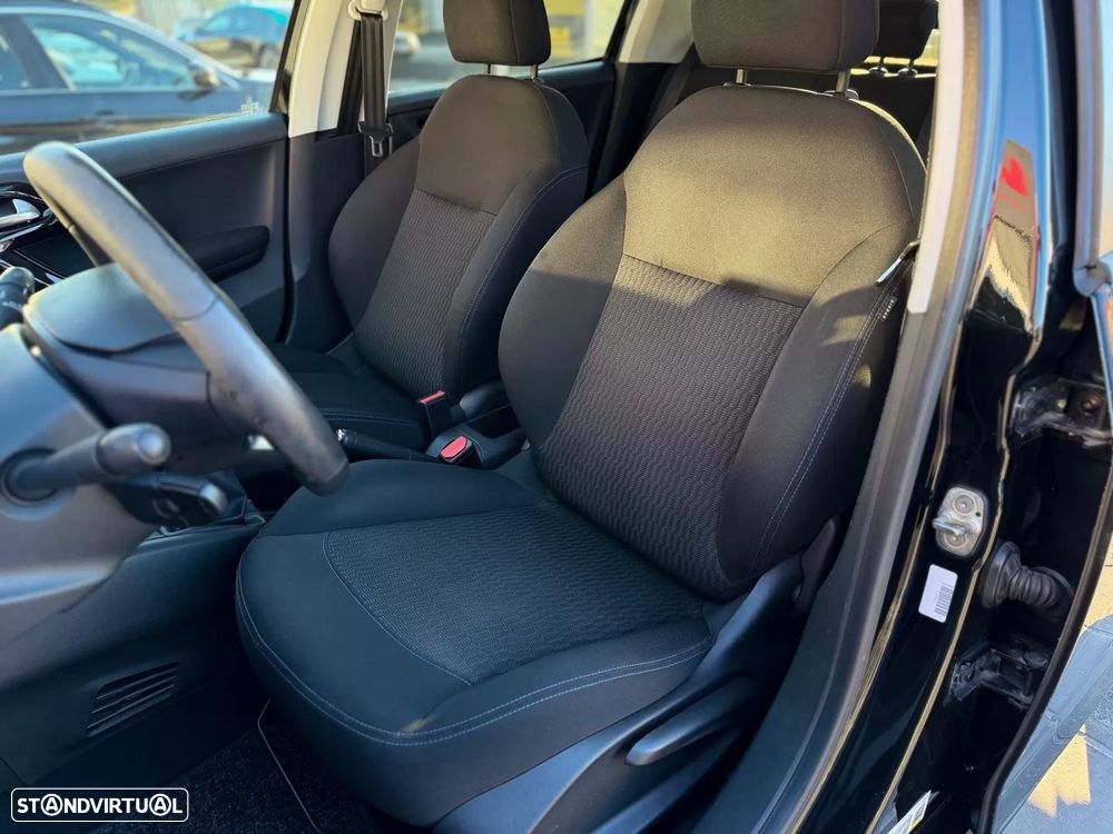 Peugeot 208 1.2 PureTech Style - 13