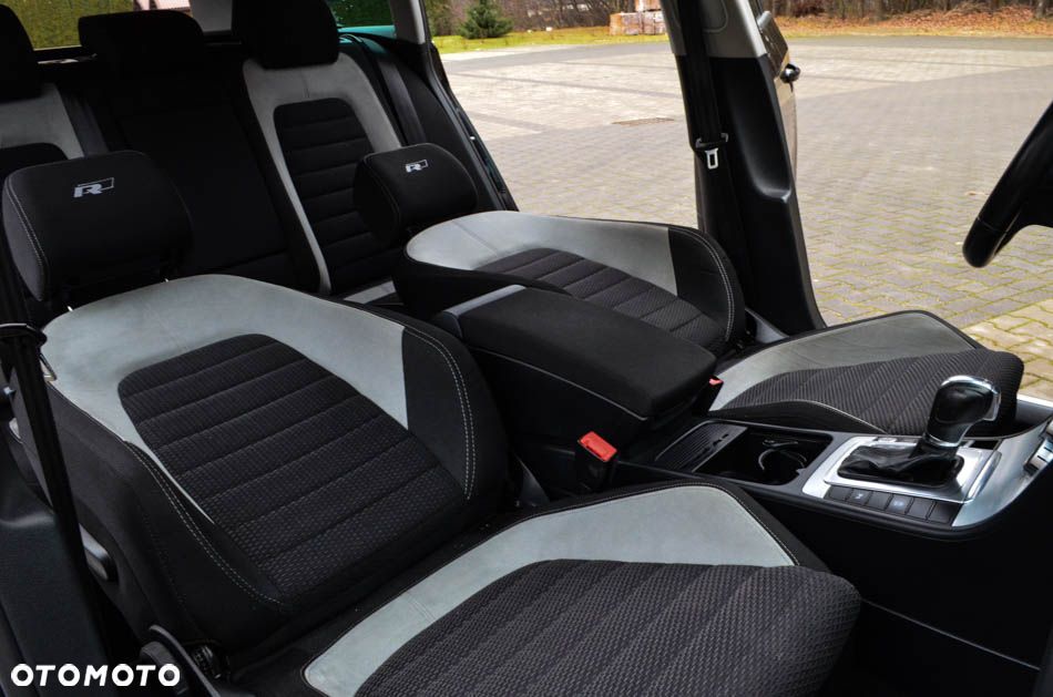 Volkswagen Passat - 30