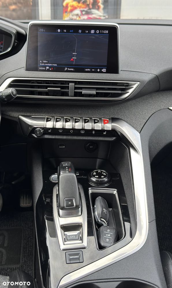Peugeot 3008 BlueHDi 130 Stop & Start EAT8 Active - 29
