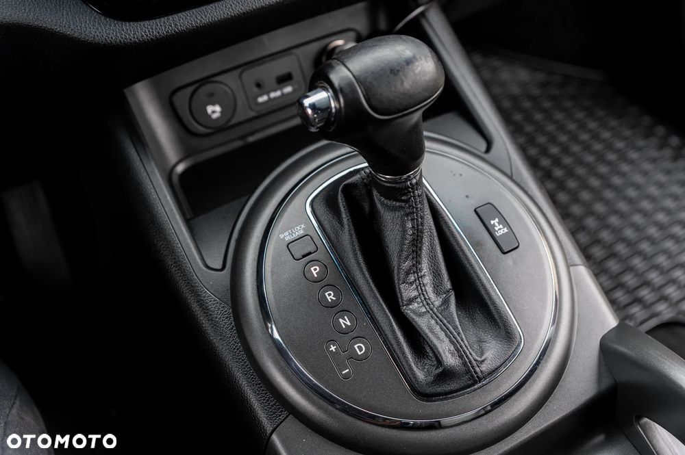 Kia Sportage 2.0 CRDI XL - 32