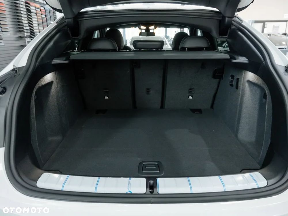 BMW X4 xDrive20d - 13