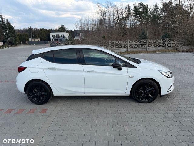 Opel Astra 1.4 T Dynamic - 11