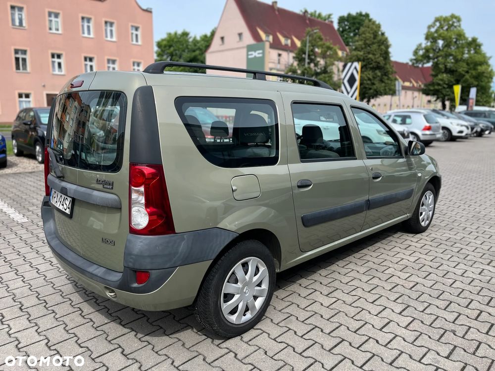 Dacia Logan 1.5 dCi Laureate - 4