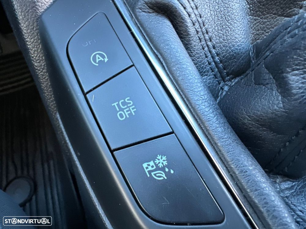 Ford Focus SW 1.0 EcoBoost Business - 27