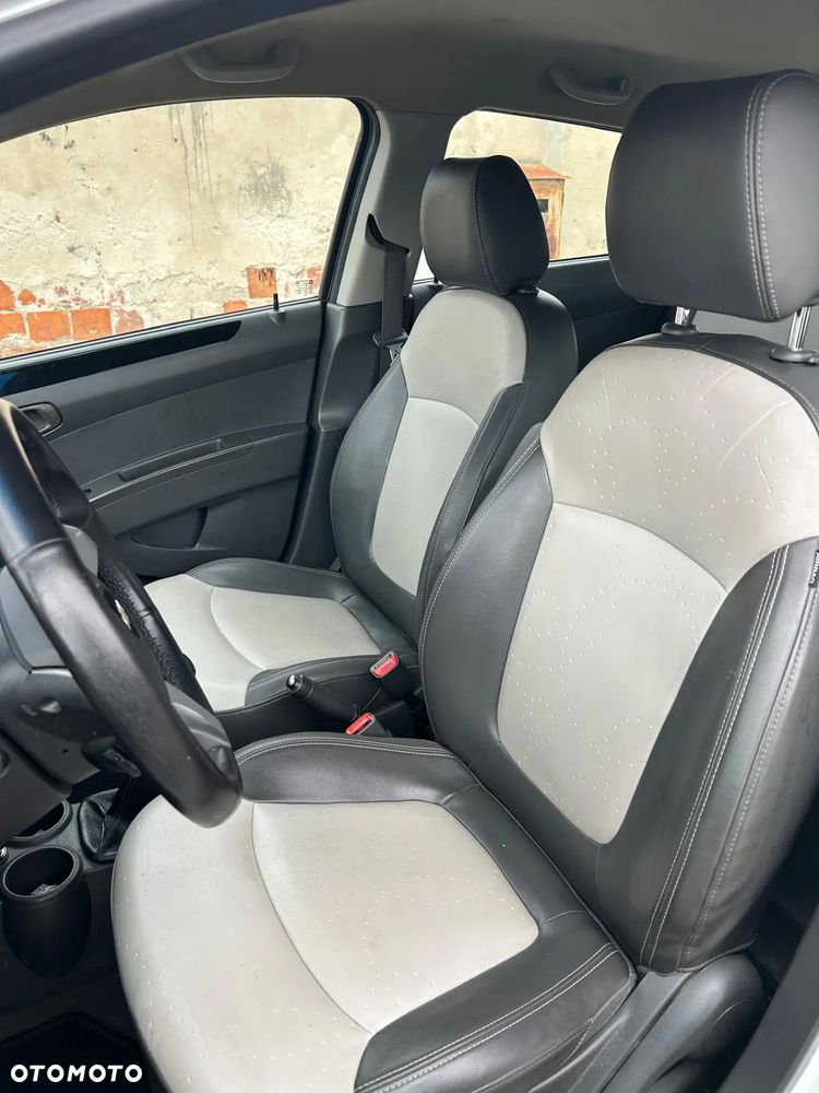 Chevrolet Spark 1.0 - 5