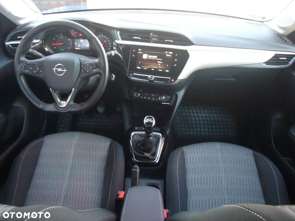 Opel Corsa F Hatchback 19 - 15