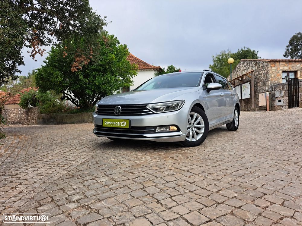 VW Passat 1.6 TDI (BlueMotion ) Comfortline - 12