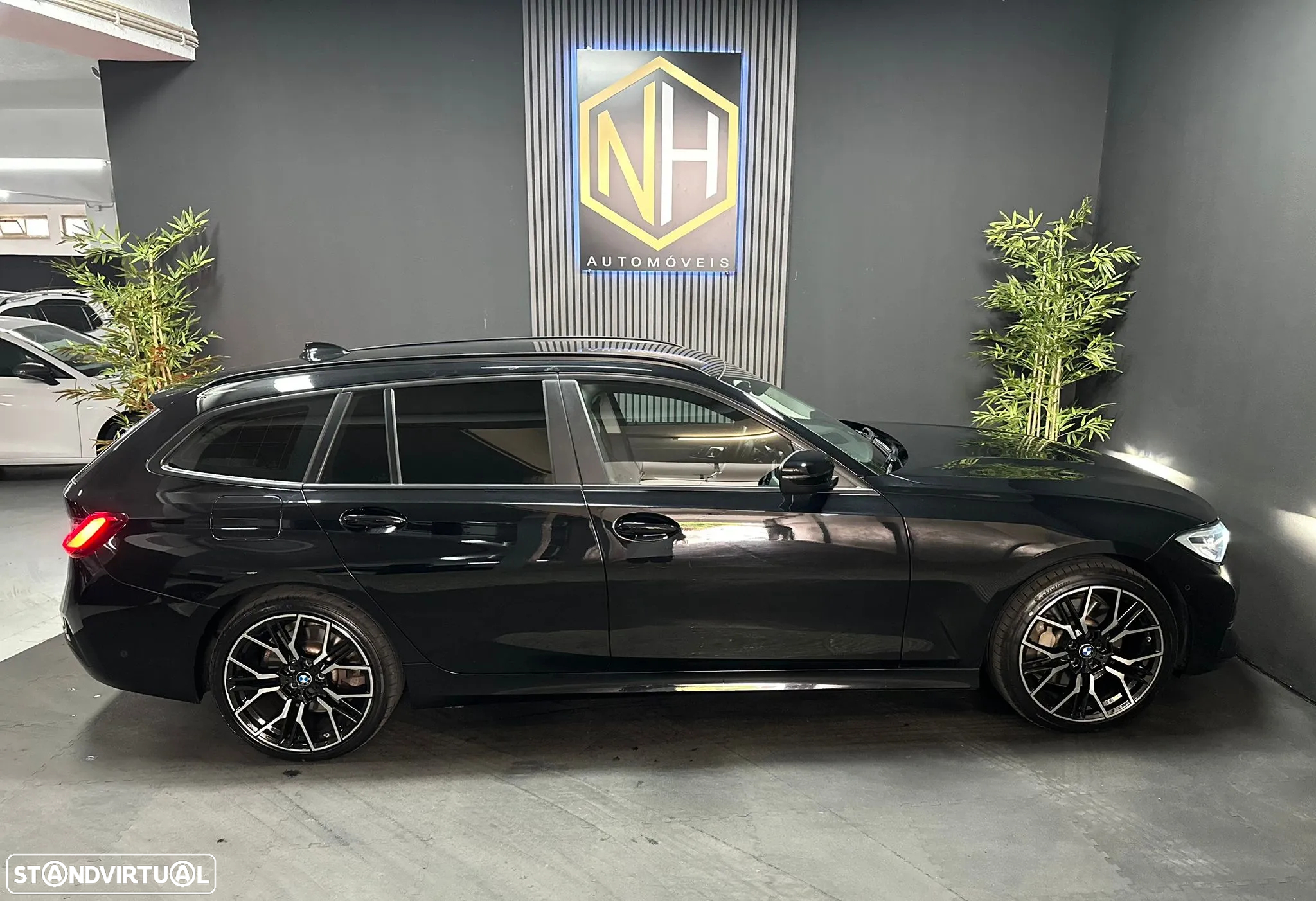BMW 330 e Touring Line Sport Auto - 6