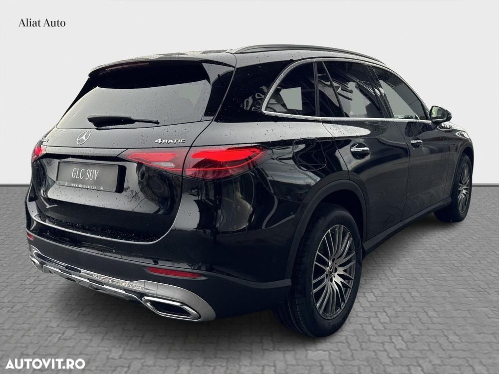 Mercedes-Benz GLC 220 d 4MATIC MHEV - 4