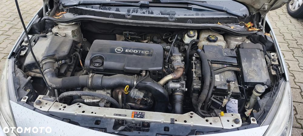 Opel Astra 1.7 CDTI DPF Active - 12