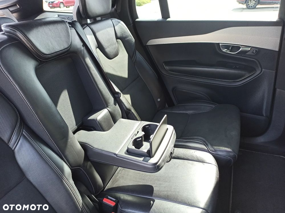 Volvo XC 90 T6 AWD R-Design 7os - 6