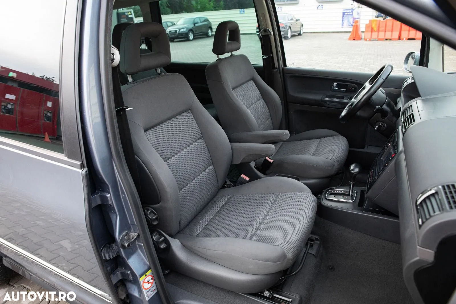 Volkswagen Sharan - 6