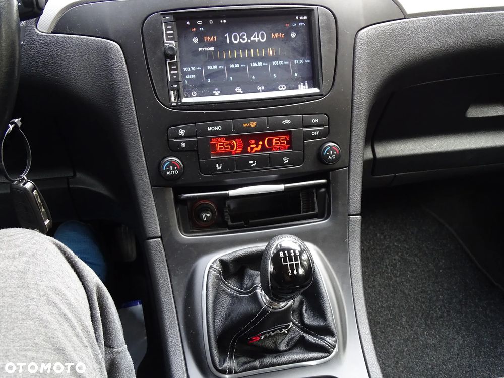 Ford S-Max 2.0 TDCi DPF Champions Edition - 10