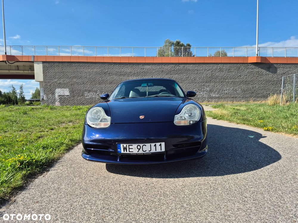 Porsche 911 Carrera - 6