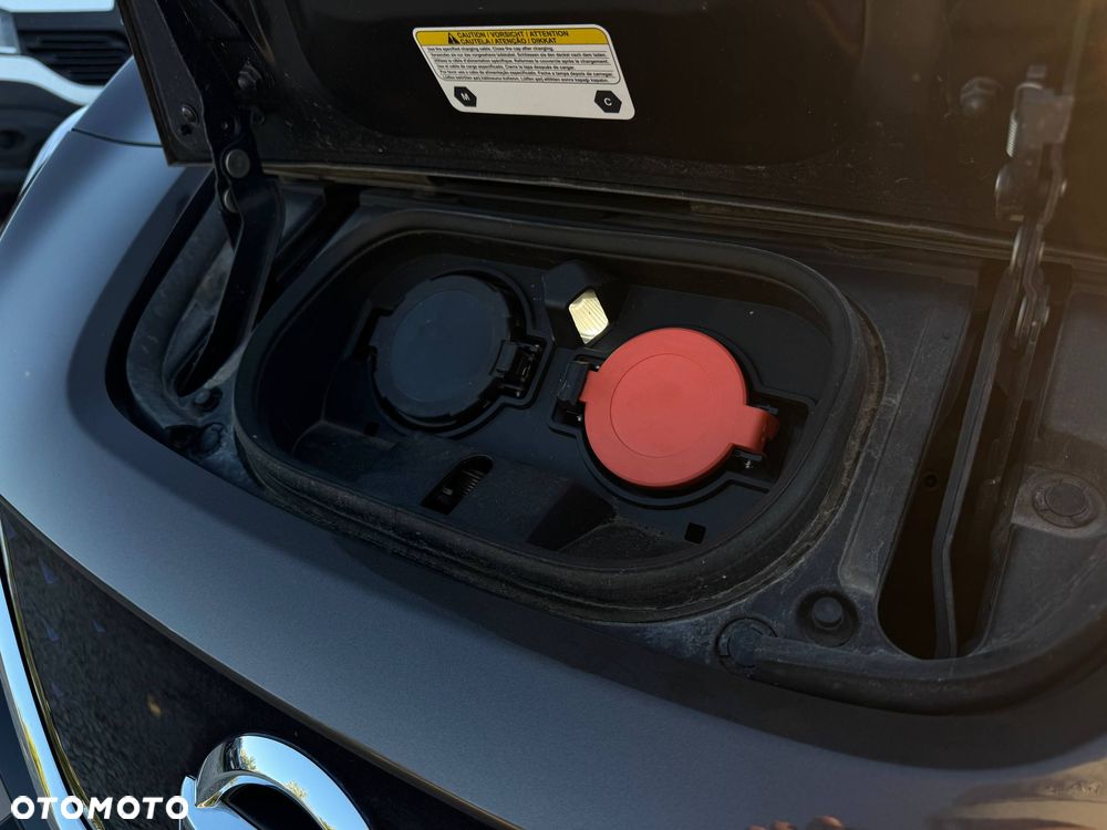 Nissan Leaf 62 kWh e+ N-Connecta - 13