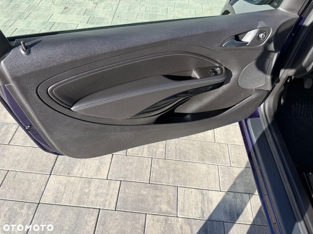 Opel Adam ver-1-4-cosmo - 32