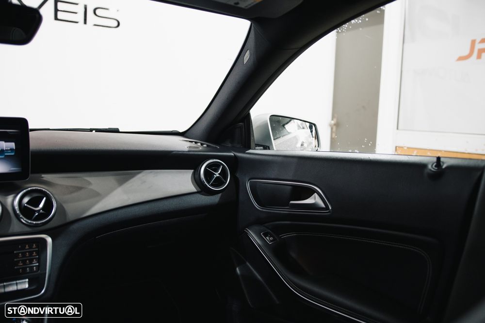 Mercedes-Benz CLA 180 d Shooting Brake Urban Aut. - 9