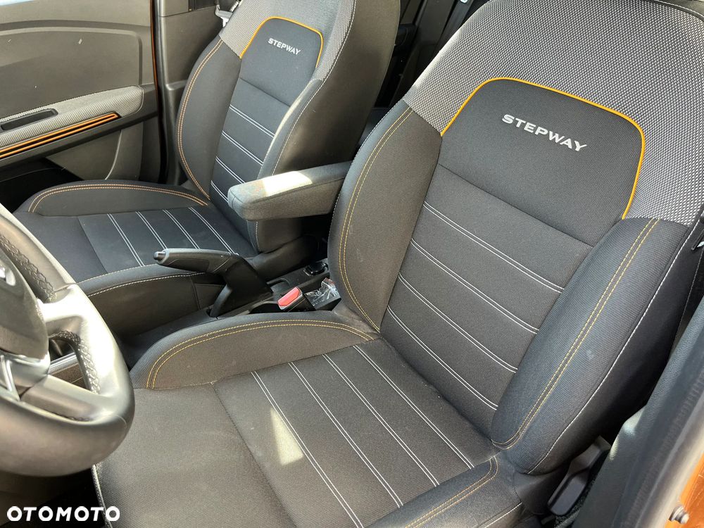 Dacia Sandero Stepway - 12