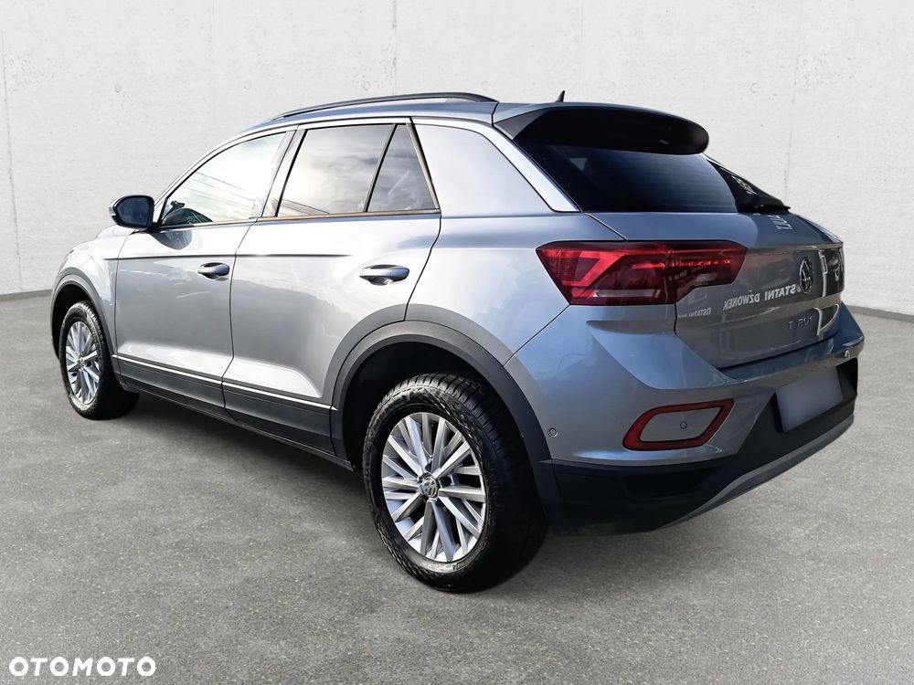 Volkswagen T-Roc - 8
