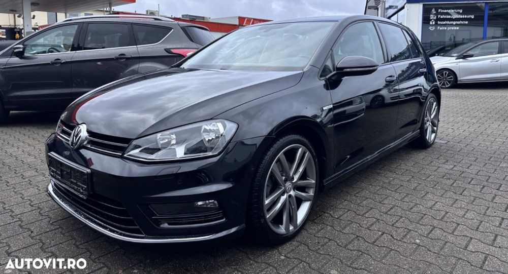 Volkswagen Golf - 4