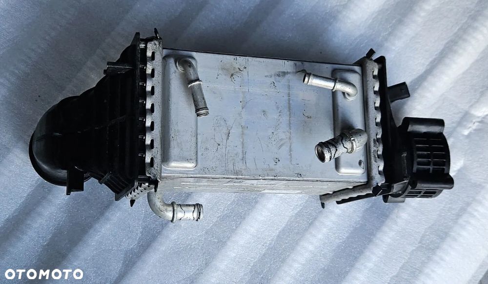 VW AUDI SEAT SKODA intercooler 04E145785E - 6