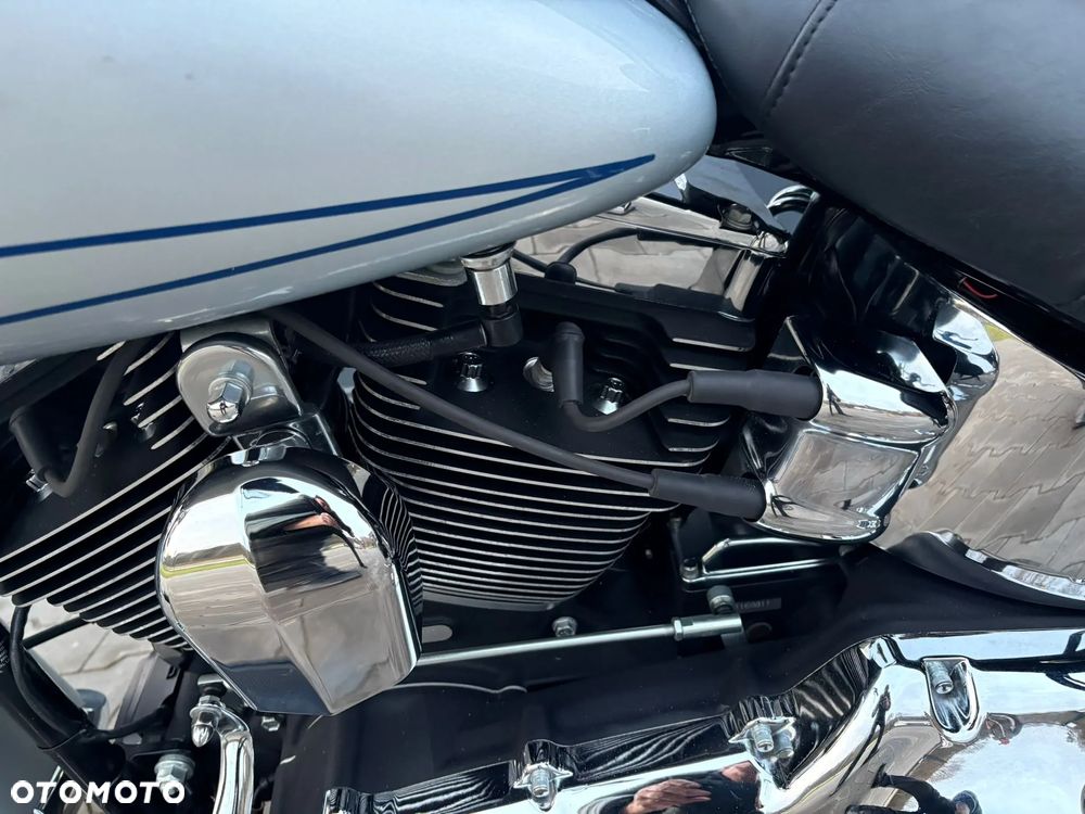 Harley-Davidson Softail Heritage Classic - 16