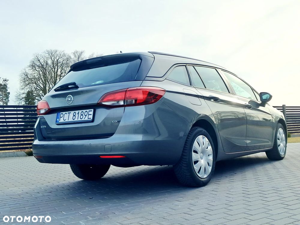 Opel Astra 1.6 CDTI Enjoy - 11