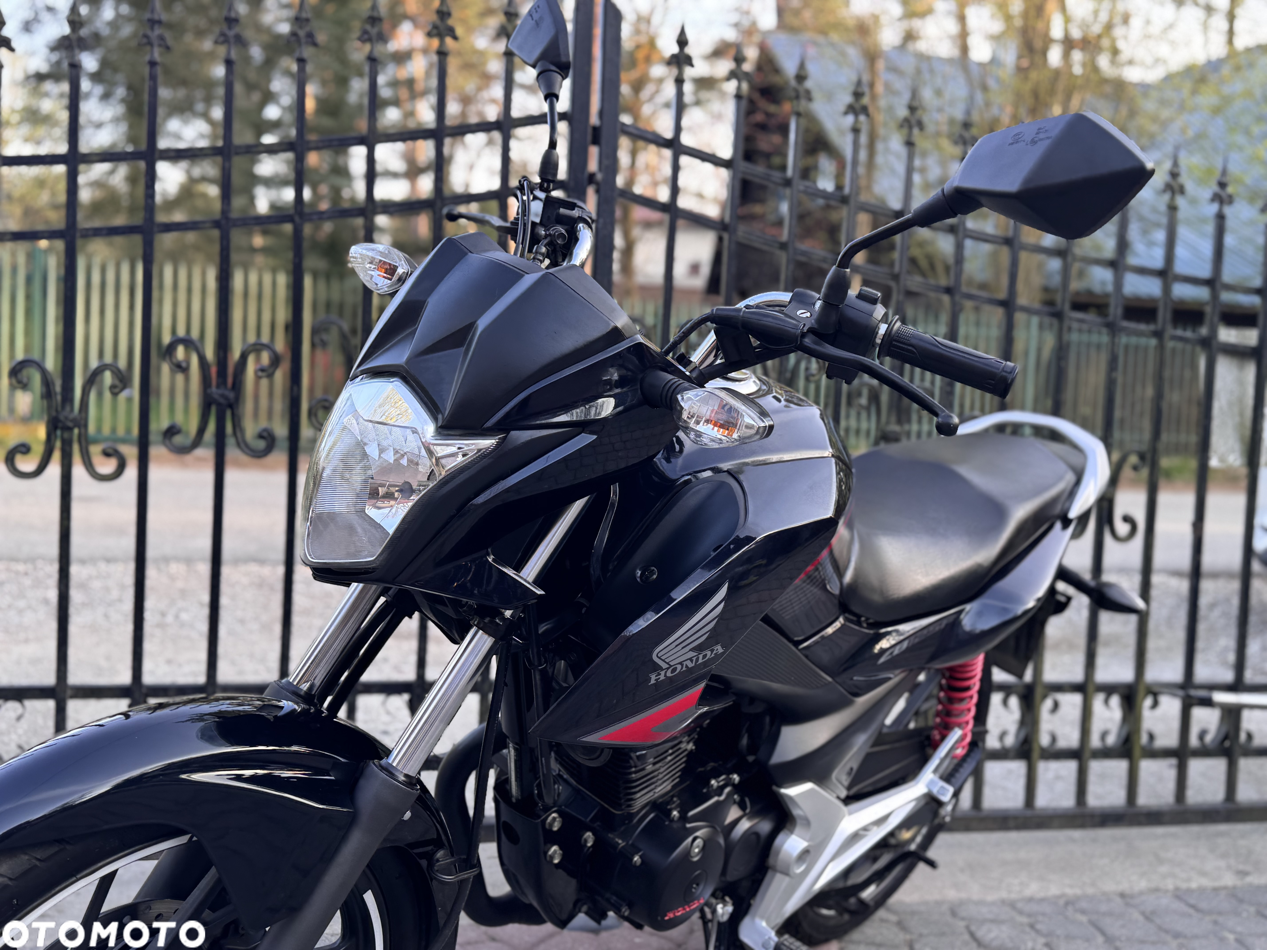 Honda CB - 18