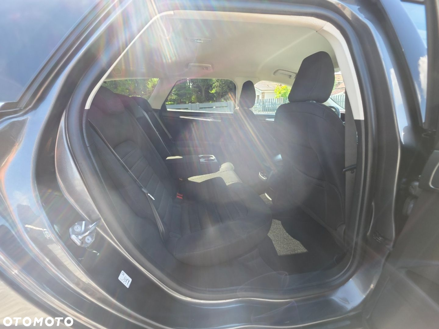 Ford Mondeo - 21