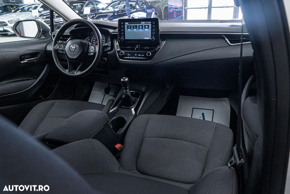Toyota Corolla Sedan 1.5 TNGA MT Business - 3