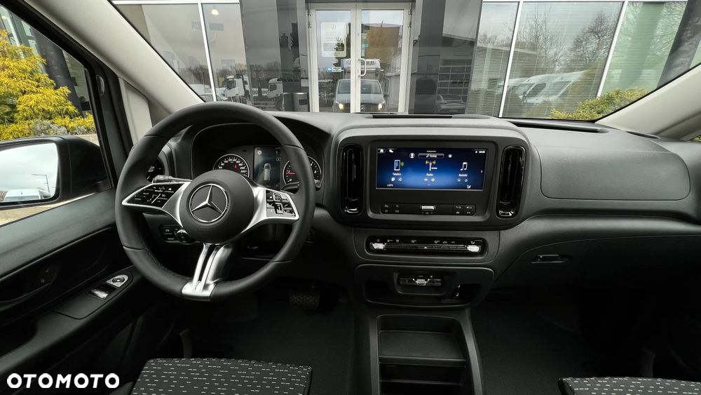 Mercedes-Benz Vito - 25