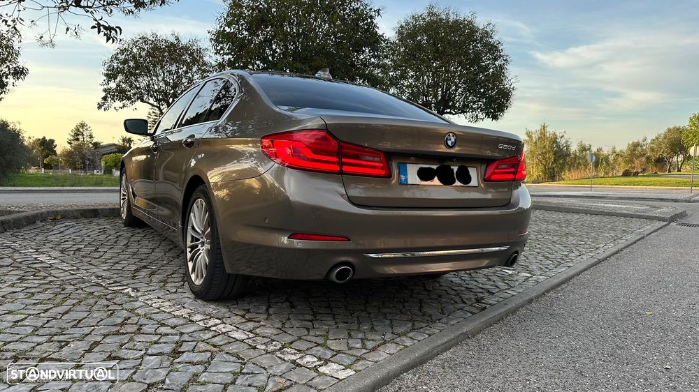 BMW 520 d Line Luxury Auto - 2