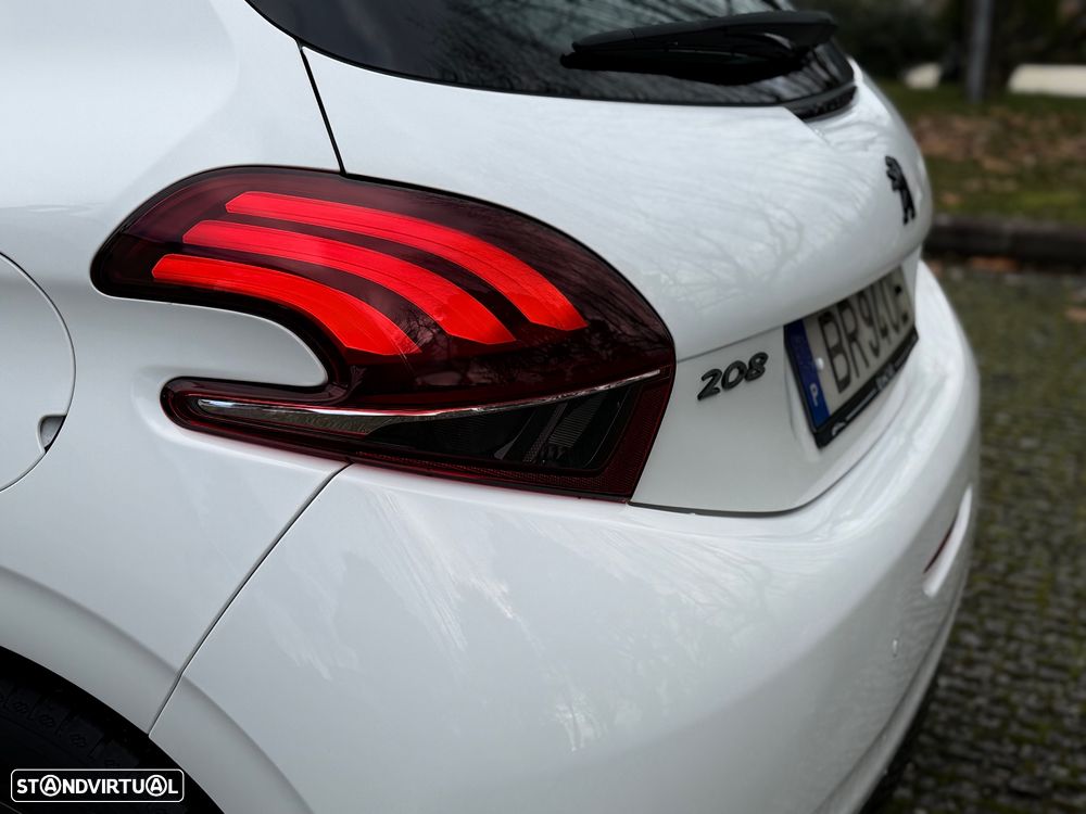 Peugeot 208 PureTech 82 Start & Stop Style - 16