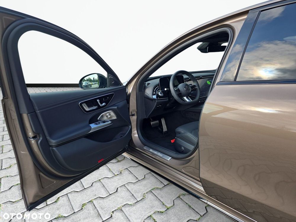 Mercedes-Benz Klasa E - 11