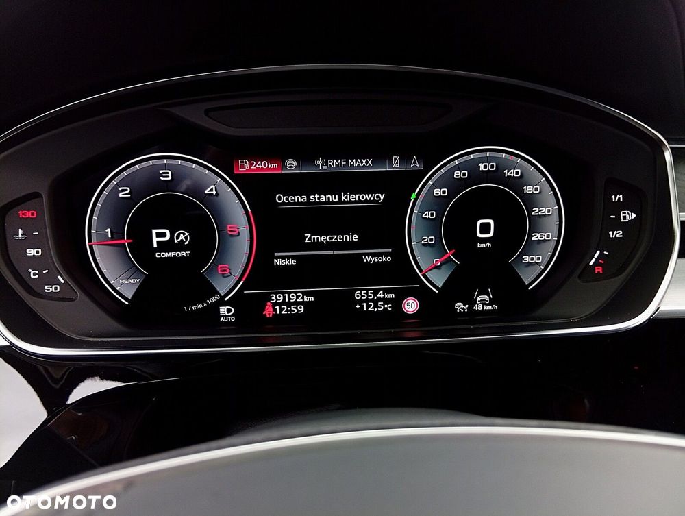 Audi A8 - 26