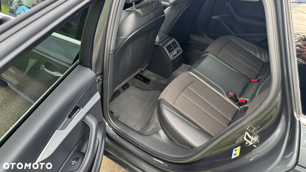 Audi A4 Avant 2.0 TDI DPF clean diesel S line Sportpaket - 12