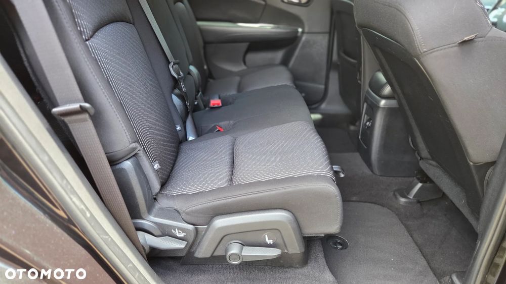 Fiat Freemont 2.0 Multijet 16V DPF Urban - 29