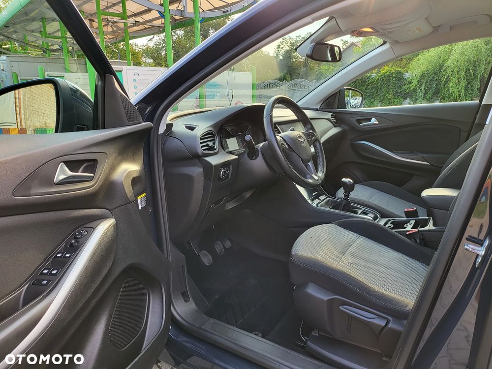 Opel Grandland X - 16