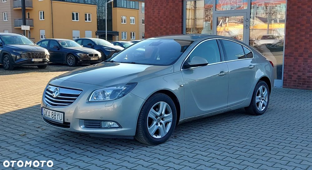 Opel Insignia 2.0 CDTI Cosmo - 1