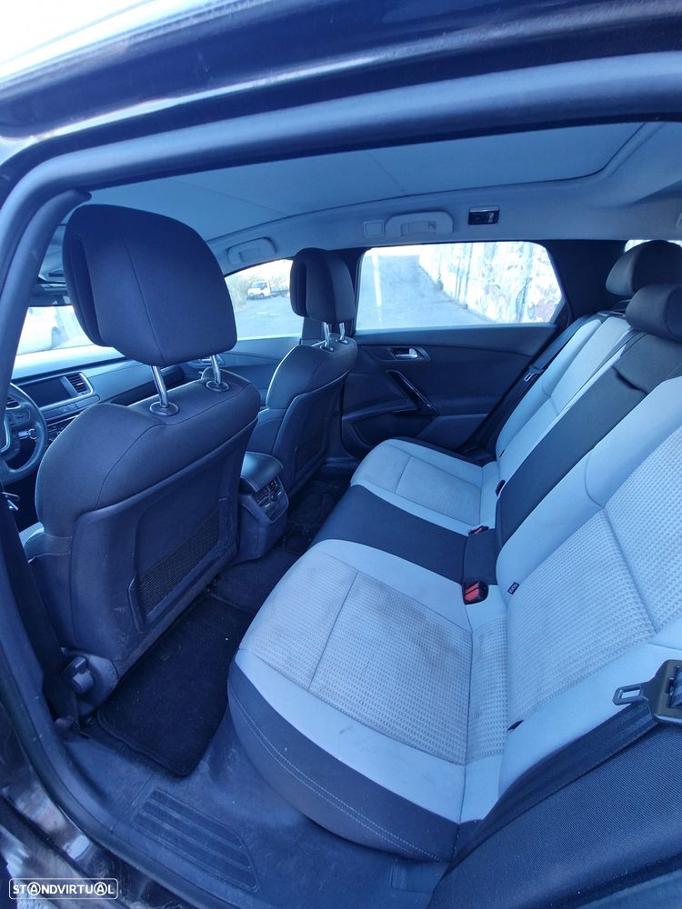 Peugeot 508 SW - 16