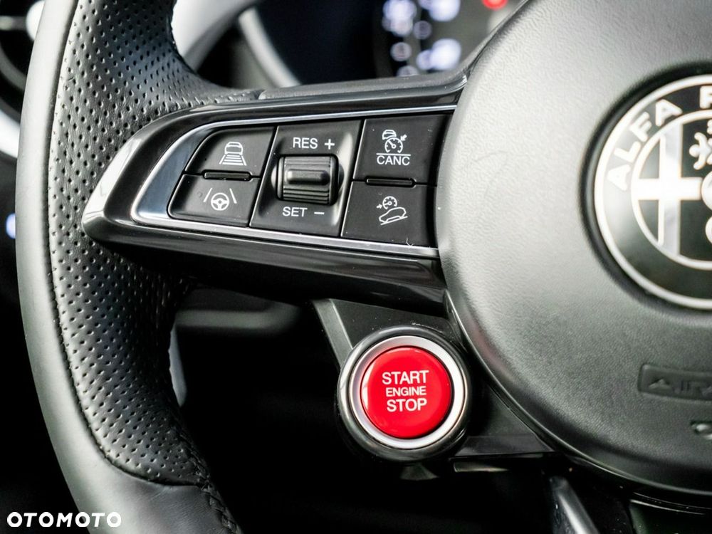 Alfa Romeo Stelvio 2.9 V6 Bi-Turbo Quadrifoglio Q4 - 30